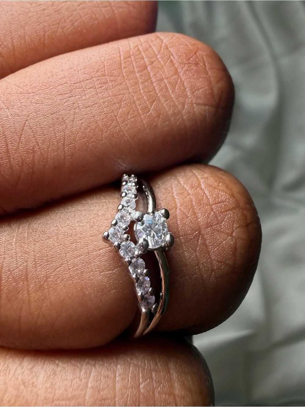 Round Cut Moissanite Ring | Size 6 | 925 Sterling Silver | Bridal Style | NEW